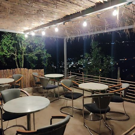 Guest House Pashollari Μπεράτ Εξωτερικό φωτογραφία