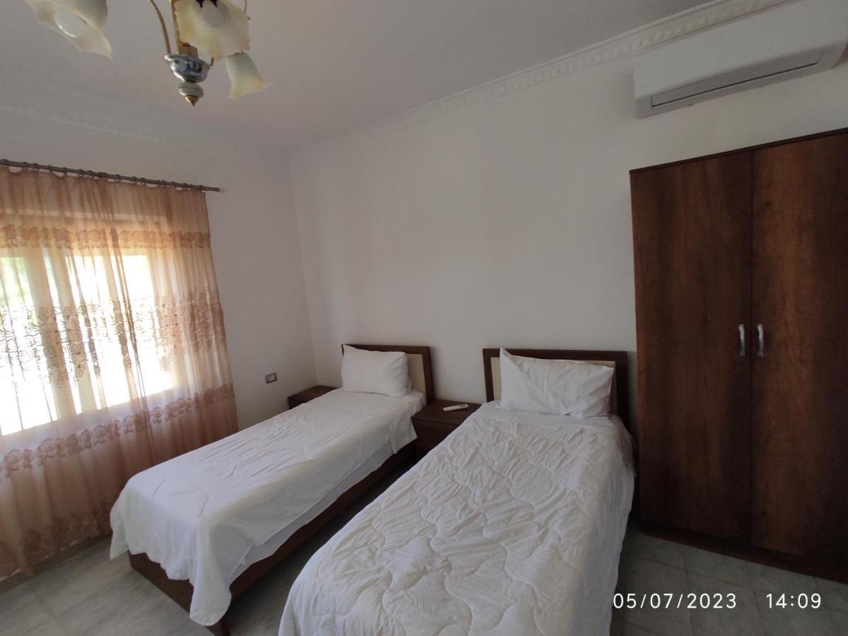 Guest House Pashollari Μπεράτ Εξωτερικό φωτογραφία